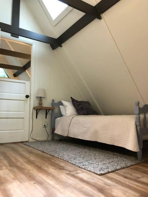 Cozy Cottage W Hot Tub, 5 Min Walk To Main St Highlands Eksteriør bilde